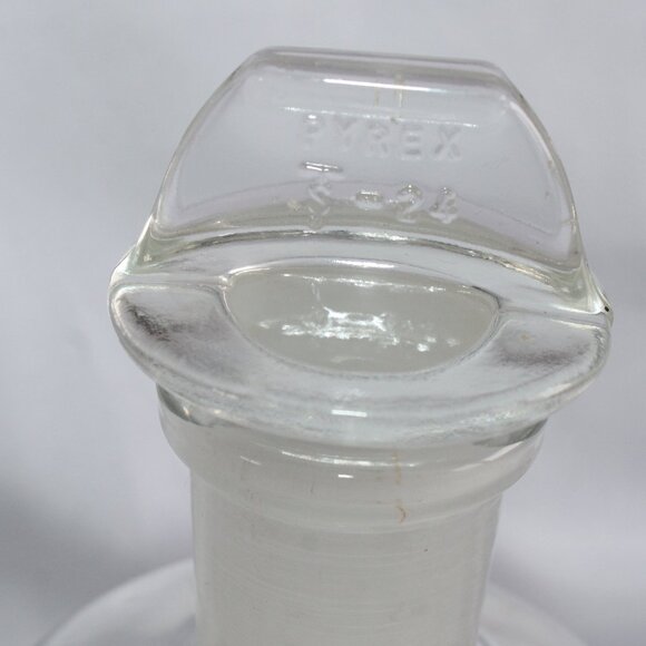 Vintage Pyrex Ammonium Apothecary NH 4 OH Chemistry Bottle With Stopper - Picture 2 of 7